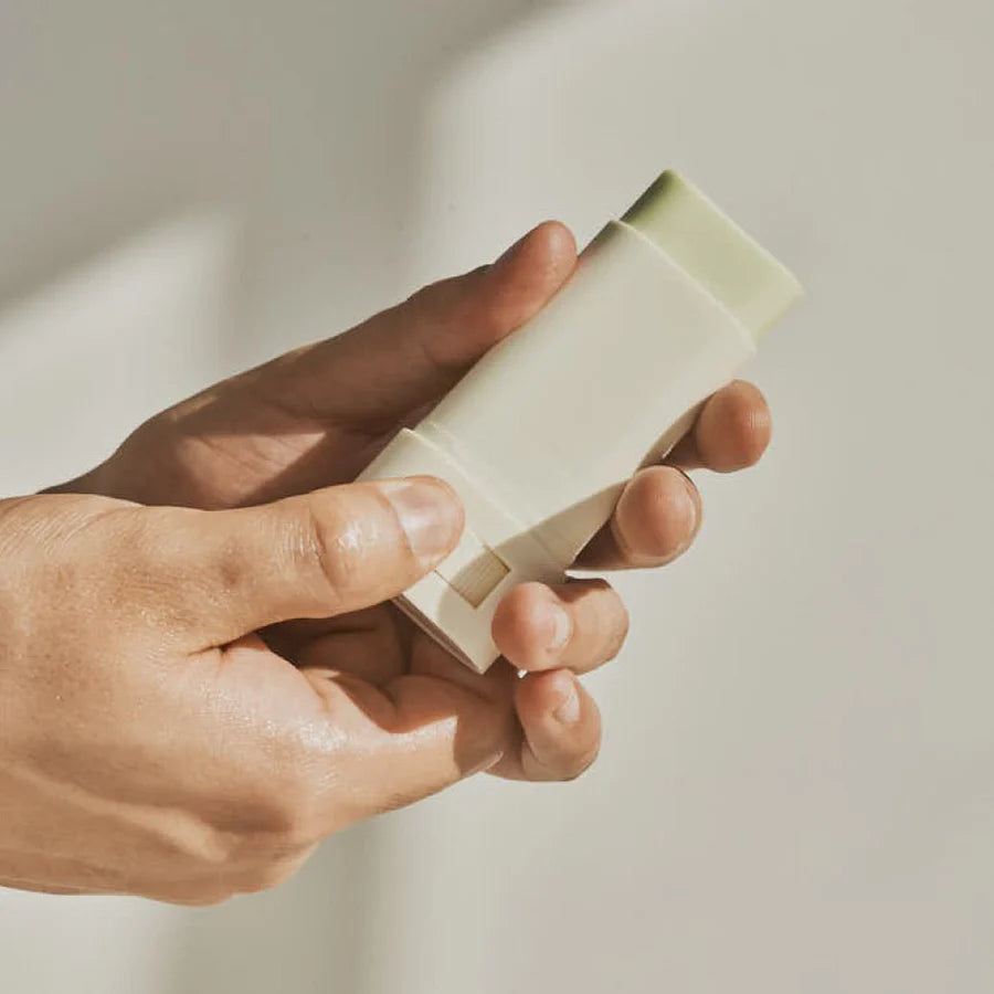 Matte Sun Stick: Mugwort + Camelia